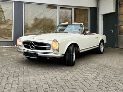 Weiß Gebraucht 1968 Mercedes SL280 Cabrio | 129.500 €