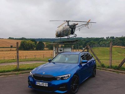 Gebraucht BMW 320e 190 PS (139 kW) 2020 Blau Kombi