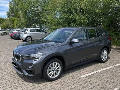 Gebraucht BMW X1 Advantage 192 PS (141 kW) 2019 Grau SUV