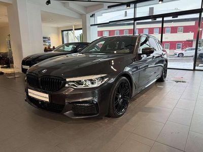 Sophistograu brillanteffekt me Gebraucht 2019 BMW 520 M Sport Kombi | 26.990 € (Teuer)