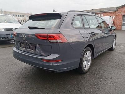 Second-hand VW Golf VIII 150 CP (110 kW) 2022 Gri Break