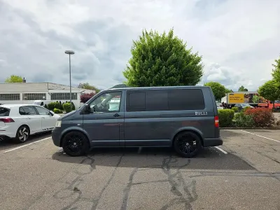 Gebraucht VW T5 102 PS (75 kW) 2007 Grau Van