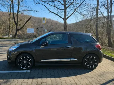 Gebraucht Citroën DS3 Cabriolet 120 PS (88 kW) 2013 Braun Cabrio