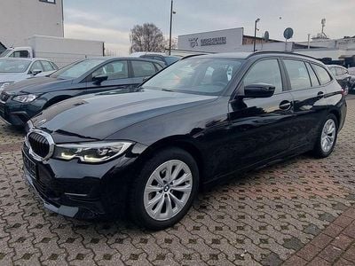 Gebraucht BMW 320 Advantage 190 PS (139 kW) 2021 Schwarz Kombi