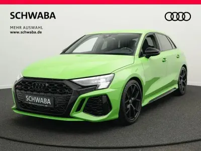Gebraucht Audi RS3 Sport 400 PS (294 kW) 2023 Kyalamigrün Limousine