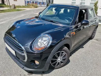 Gebraucht Mini ONE 95 PS (69 kW) 2018 Schwarz Kleinwagen