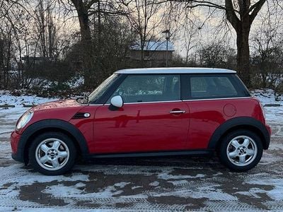 Gebraucht Mini Cooper 122 PS (89 kW) 2011 Rot Kleinwagen