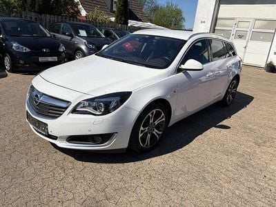 Second-hand Opel Insignia Innovation 163 CP (119 kW) 2015 Alb Break