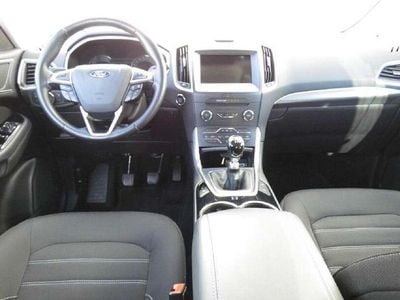 Second-hand Ford Galaxy Titanium 150 CP (110 kW) 2019 Gri Monovolum