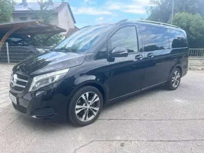 Gebraucht Mercedes V250 Edition 190 PS (139 kW) 2017 Obsidianschwarz metallic Van / Kleinbus