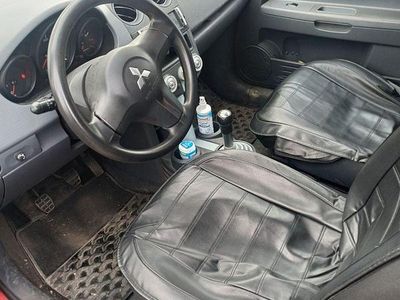 Gebraucht Mitsubishi Colt Motion 95 PS (69 kW) 2006 Rot Kleinwagen