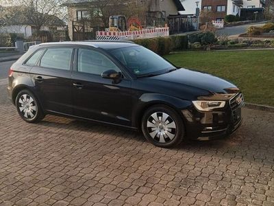 gebraucht Audi A3 Sportback 1.4 TFSI S tronic Ambition Ambition