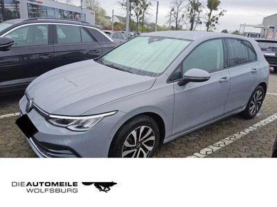 Usata VW Golf VIII Active 131 CV (96 kW) 2022 Berlina