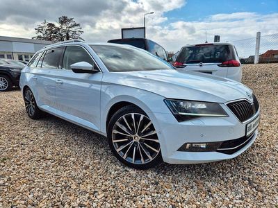 Gebraucht Skoda Superb Style 190 PS (139 kW) 2015 Weiß Kombi