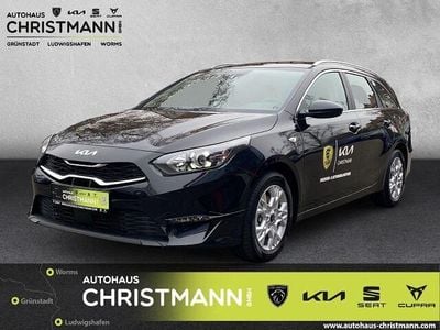 Gebraucht Kia Ceed Sportswagon Vision 140 PS (102 kW) 2025 Black pearl m Kombi