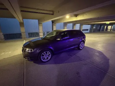 Używany Audi A3 Sport 90 KM (66 kW) 2010 Szary Hatchback