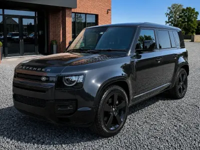 Gebraucht Land Rover Defender SE Dynamic 249 PS (183 kW) 2022 Grau SUV