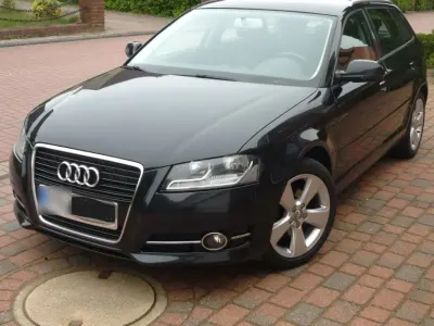 Gebraucht Audi A3 105 PS (77 kW) 2012 Schwarz Kleinwagen