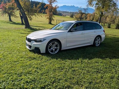 Gebraucht BMW 320 M Sport 190 PS (139 kW) 2019 Weiß Kombi