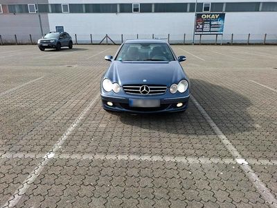 Gebraucht Mercedes CLK200 163 PS (119 kW) 2007 Blau Coupé