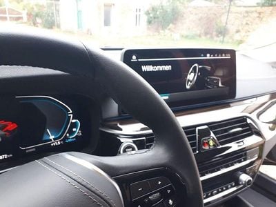 Gebraucht BMW 530e Performance 292 PS (214 kW) 2022 Schwarz Limousine