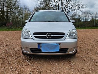 Second-hand Opel Meriva Edition 90 CP (66 kW) 2005 Gri Monovolum