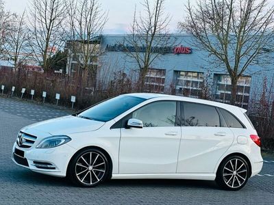 Mercedes B180