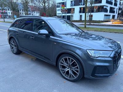 Second-hand Audi Q7 S-Line 286 CP (210 kW) 2022 Gri SUV