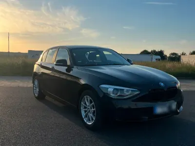 Gebraucht BMW 116 Sport Line 136 PS (100 kW) 2012 Schwarz Kleinwagen