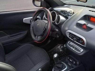 Gebraucht Renault Wind Dynamique 102 PS (75 kW) 2010 Rot Cabrio