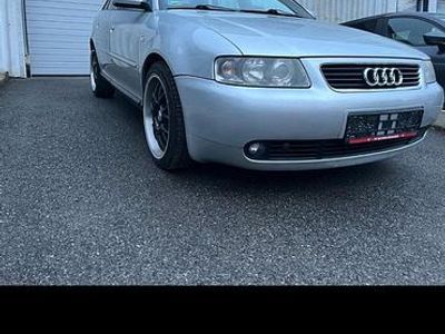 Usata Audi S3 150 CV (110 kW) 2001 Argento Utilitaria