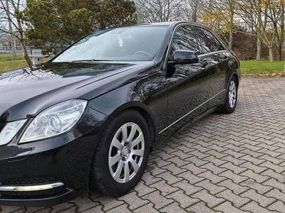 Mercedes E300