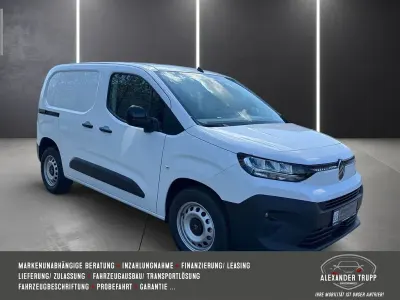 Neu Citroën Berlingo 102 PS (75 kW) 2026 Weiß Van / Kleinbus