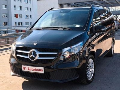 Gebraucht Mercedes V220 Edition 163 PS (119 kW) 2021 Obsidianschwarz metallic Van / Kleinbus