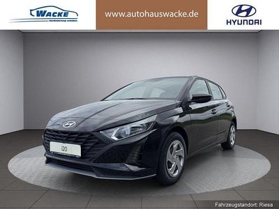 Schwarz Neu 2025 Hyundai i20 Select Limousine | 20.980 € (Teuer)