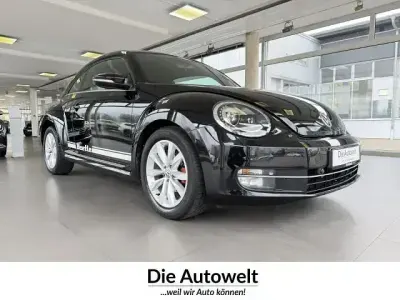 Gebraucht VW Beetle Design 105 PS (77 kW) 2012 Deep black perleffekt Kleinwagen