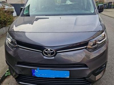 Gebraucht Toyota Proace City Active 110 PS (80 kW) 2024 Grau Van / Kleinbus