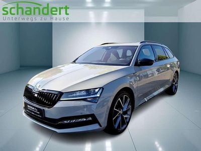 Steelgrau Gebraucht 2023 Skoda Superb SportLine Kombi | 30.950 € (Guter Preis)