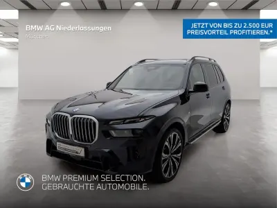 Gebraucht BMW X7 M Sport 340 PS (250 kW) 2025 Schwarz SUV