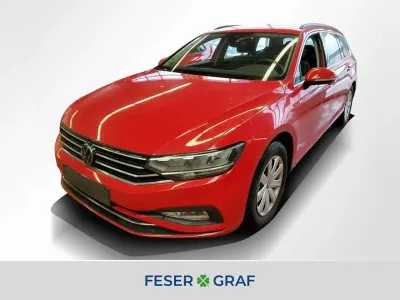 Gebraucht VW Passat 122 PS (89 kW) 2023 Tornadorot Kombi