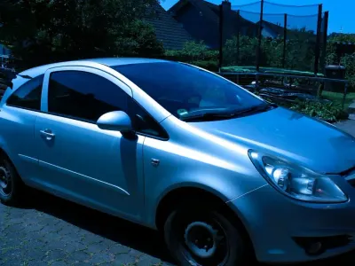 Gebraucht Opel Corsa Eco 80 PS (58 kW) 2007 Silber Kleinwagen