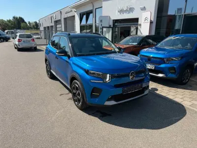 Neu Citroën e-C3 83 kW (113 PS) 2026 Blau Limousine