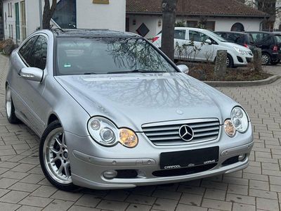 Gebraucht Mercedes C180 129 PS (94 kW) 2001 Grau Coupé