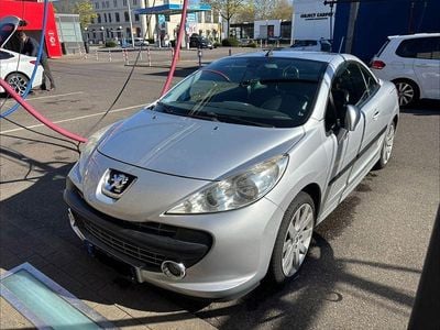 Usata Peugeot 207 CC Platinum 120 CV (88 kW) 2007 Argento Cabrio