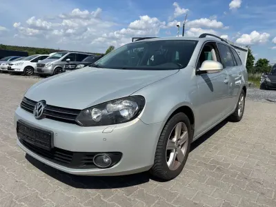 Gebraucht VW Golf VI Comfortline 122 PS (89 kW) 2010 Grau Kleinwagen