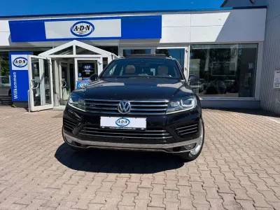 Używany VW Touareg Exclusive 262 KM (192 kW) 2017 Czarny SUV