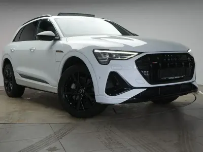 Usata Audi e-tron S-Line 300 kW (408 CV) 2022 Bianco SUV