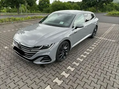 Gebraucht VW Arteon R-line 200 PS (147 kW) 2023 Grau Limousine