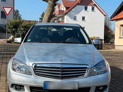 Gebraucht Mercedes C180 156 PS (114 kW) 2009 Silber Limousine