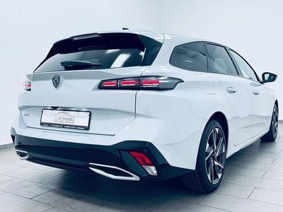 Gebraucht Peugeot 308 SW Allure 131 PS (96 kW) 2023 Weiß Kombi